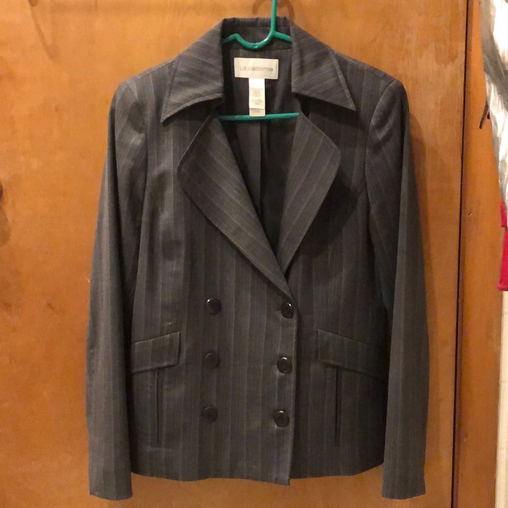 Women’s button jacket